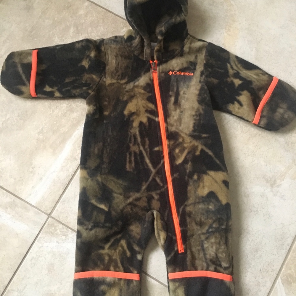 Infant Columbia camo fleece